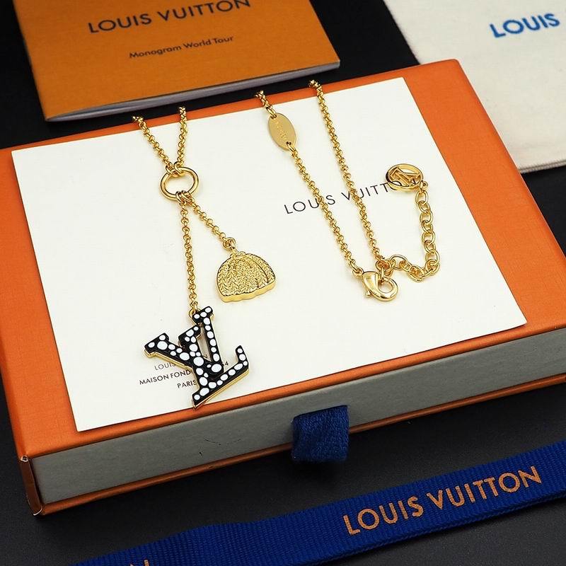 LV Necklaces 18